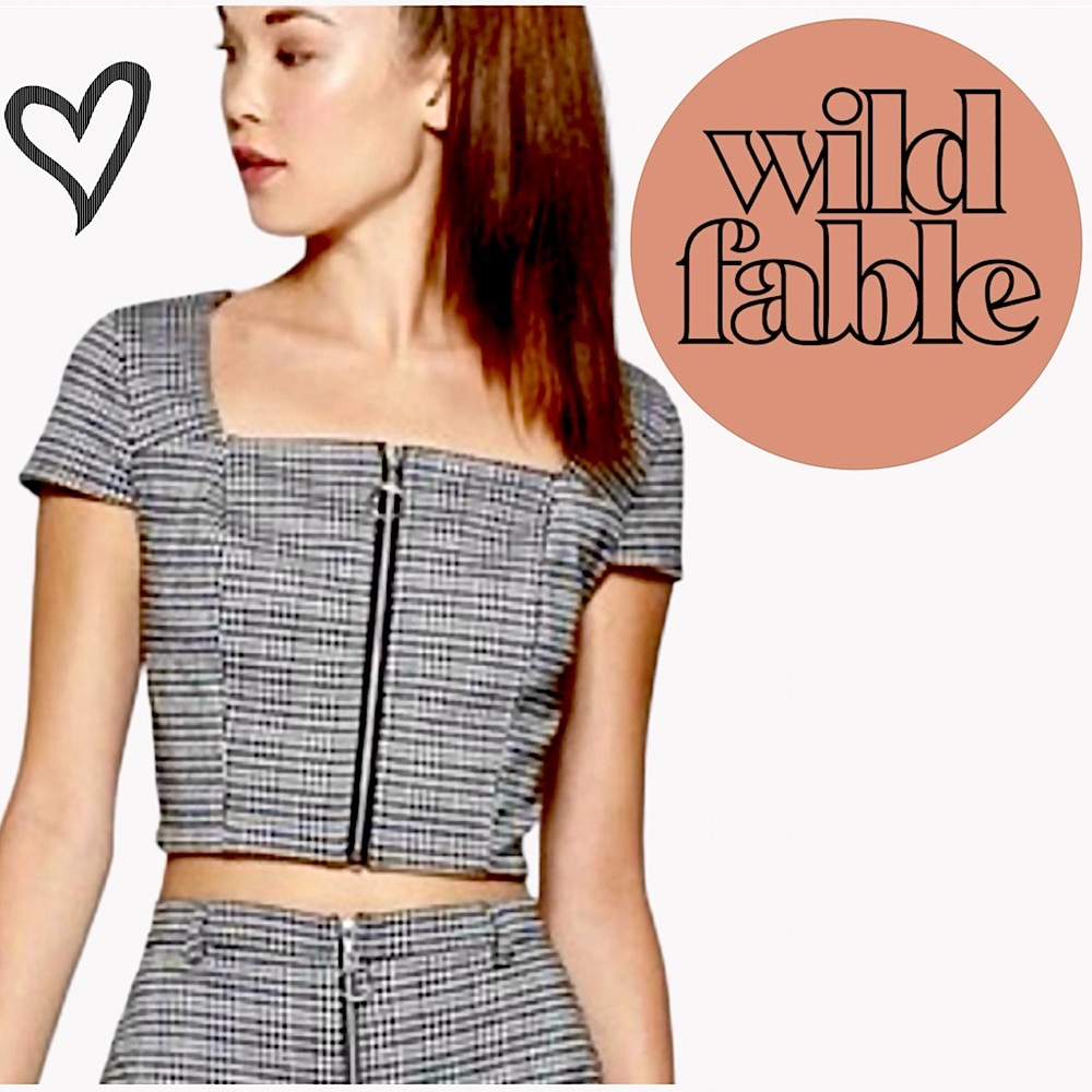 WILD FABLE PLAID KNIT FRONT ZIP CROP TOP SIZE XS